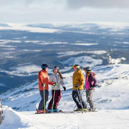 فندق Skistar 4*